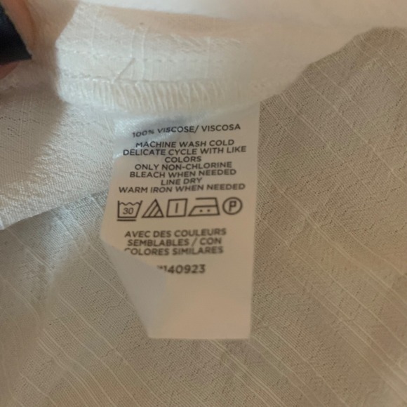 NEW Loft Top Womens Small Beige/Pinkish Tint Short Sleeve Hi Lo Buttons Pockets - Picture 5 of 8